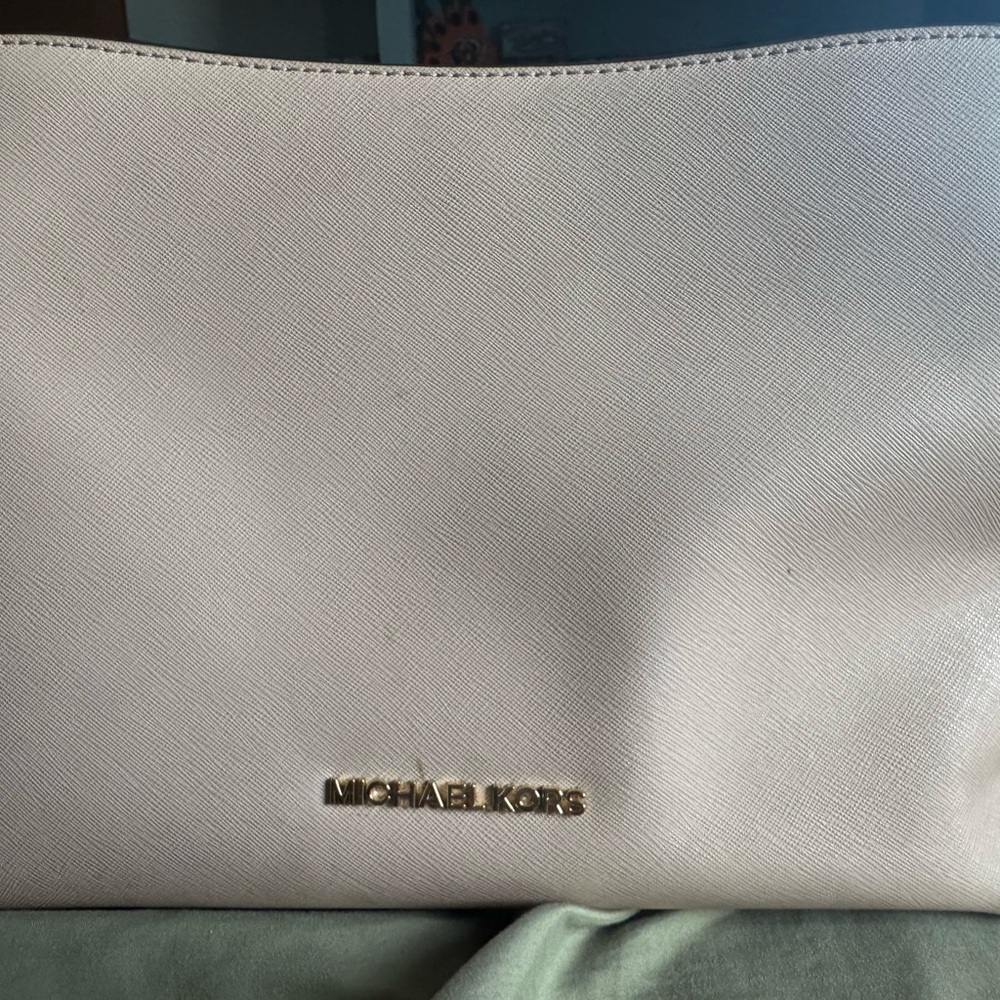 Michael Kors Cream Clutch